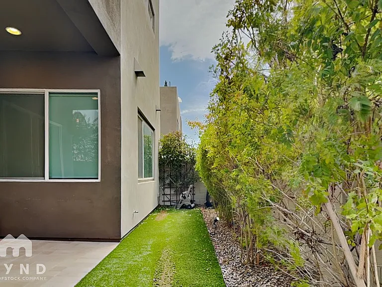 6807 E Orion Dr — Photo 20