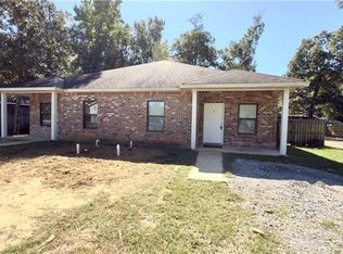126 Pear St #B, Covington, LA 70433