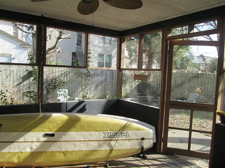830 Shirley Ave — Photo 7