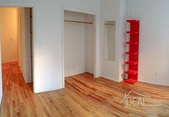 4th image of 176 Kingsland Ave APT 1L