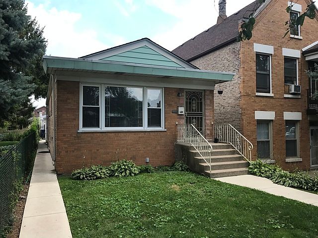 2nd image of 3837 S Wood St