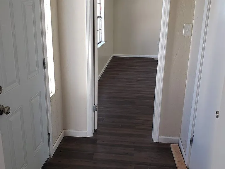 2924 Beechwood St — Photo 8