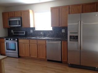 64 Sherborne St, Somerset, NJ 08873