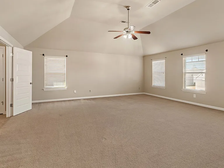 3194 Waverly Ln — Photo 18