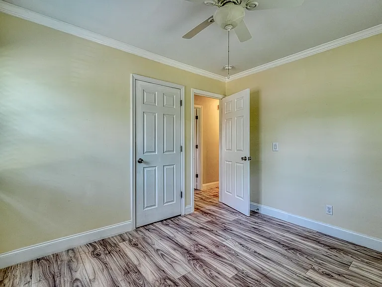 311 Pioneer Pl — Photo 9