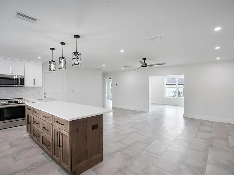 5528 Briarcliff Dr — Photo 4