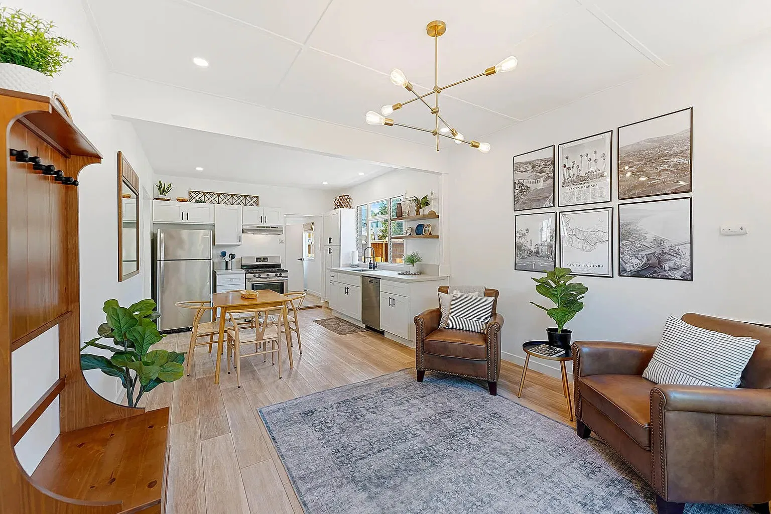 813 Castillo St — Photo 3