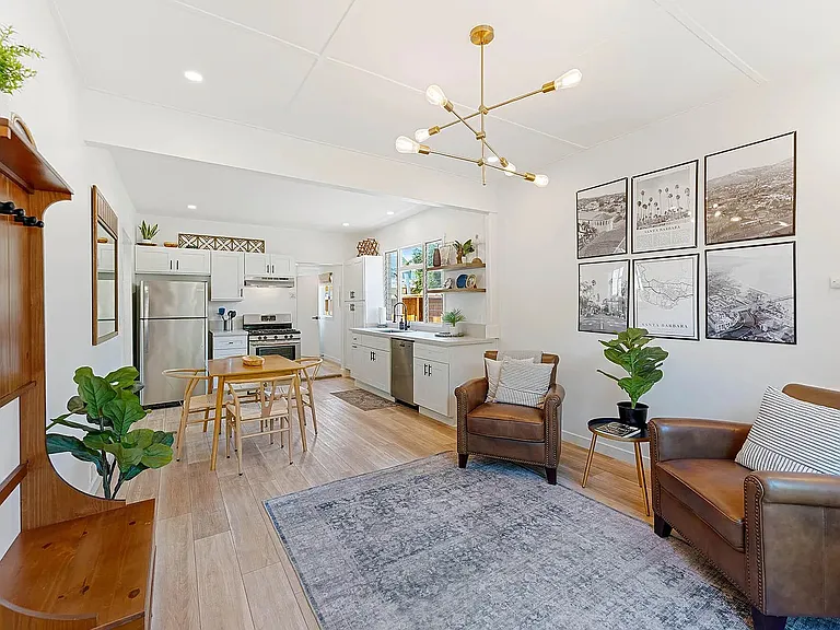 813 Castillo St — Photo 3