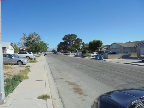 5th image of 2481 Oak Glen Way