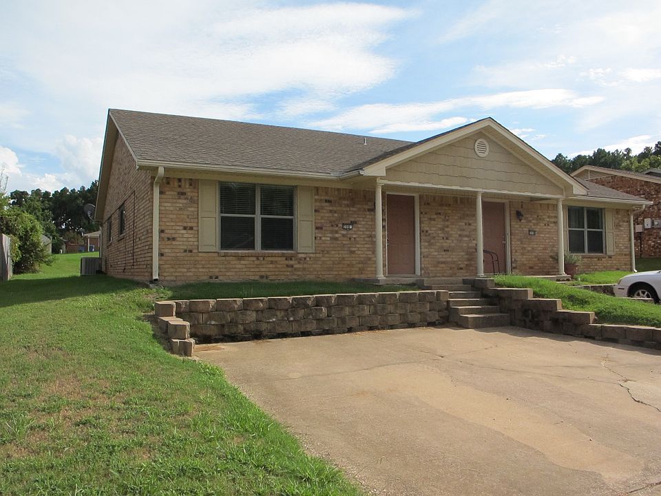 1st image of 308 Mockingbird Ln #A