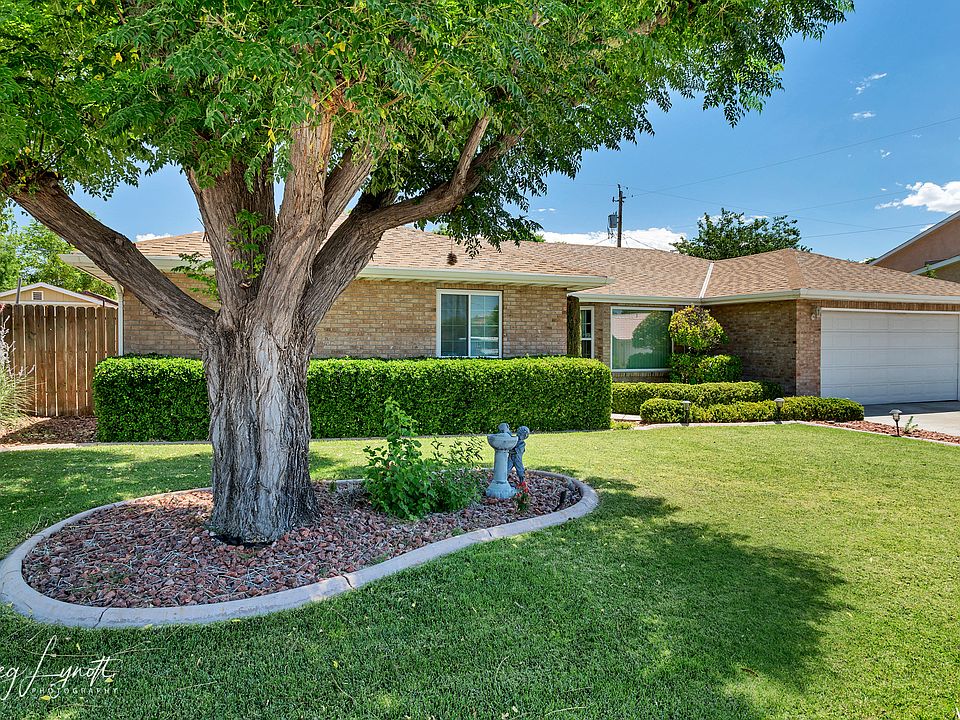 1st image of 478 Prickley Pear Dr