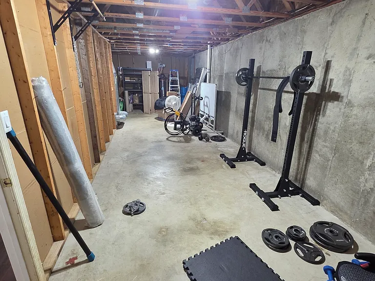 9807 Empire Ct — Photo 15