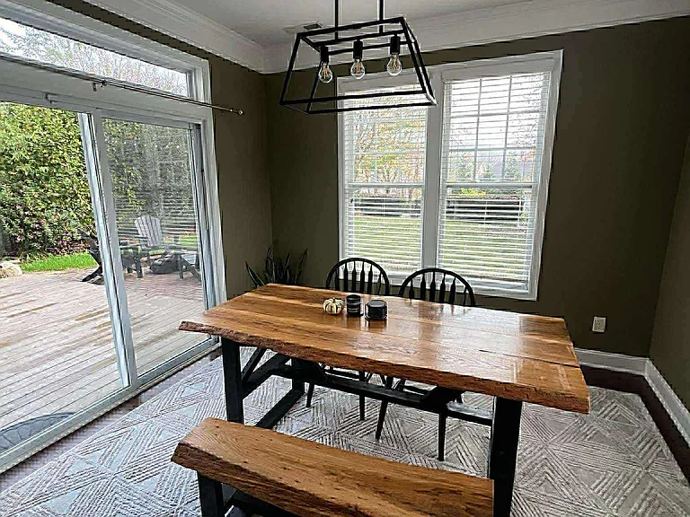 9925 Shellview Ln — Photo 3