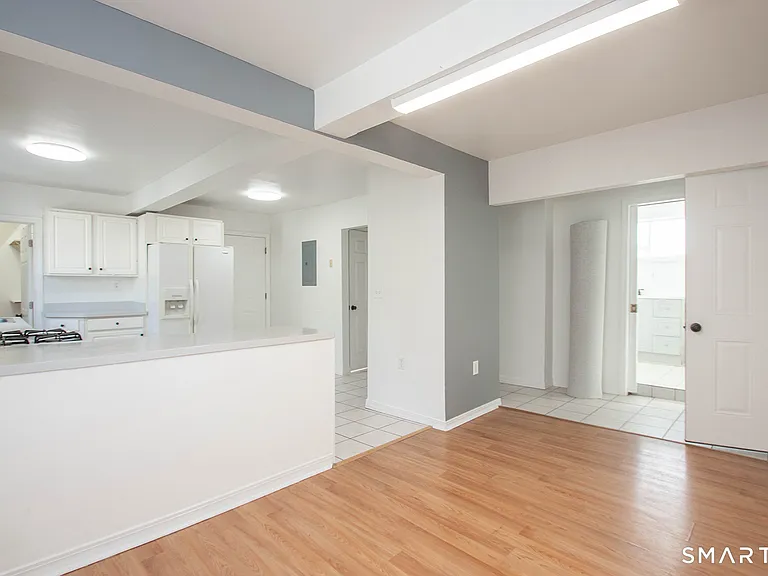 2879 Fairfield Ave #3 — Photo 1