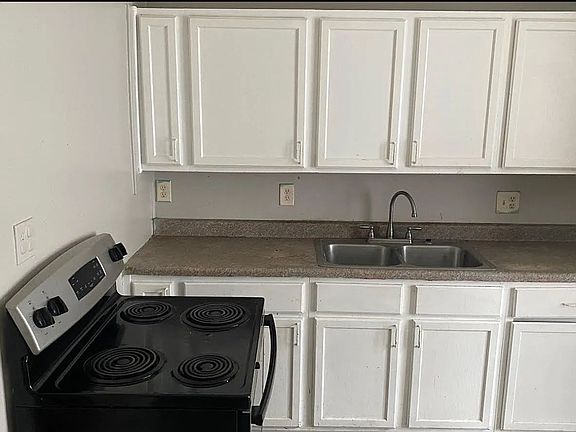 3rd image of 6229 E 11th St
