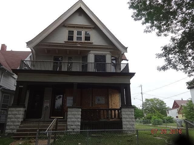 1st image of 2824 N 26th St #2826