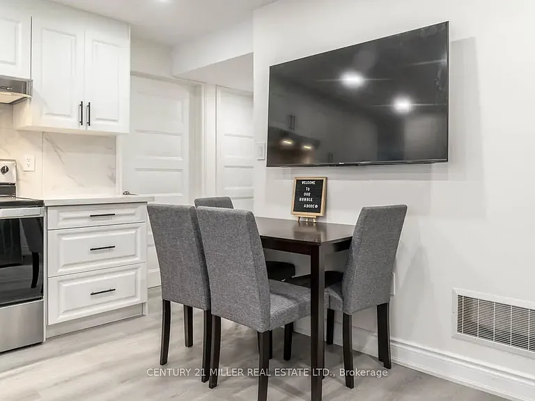 334 Thimbleweed Ct #LOWER — Photo 5