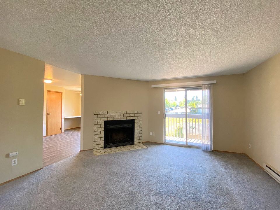 1st image of 9818 132nd Street Ct E APT C