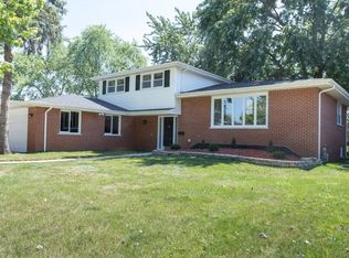 701 E 193rd Pl, Glenwood, IL 60425