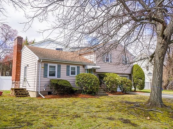 3rd image of 53 Yale Rd