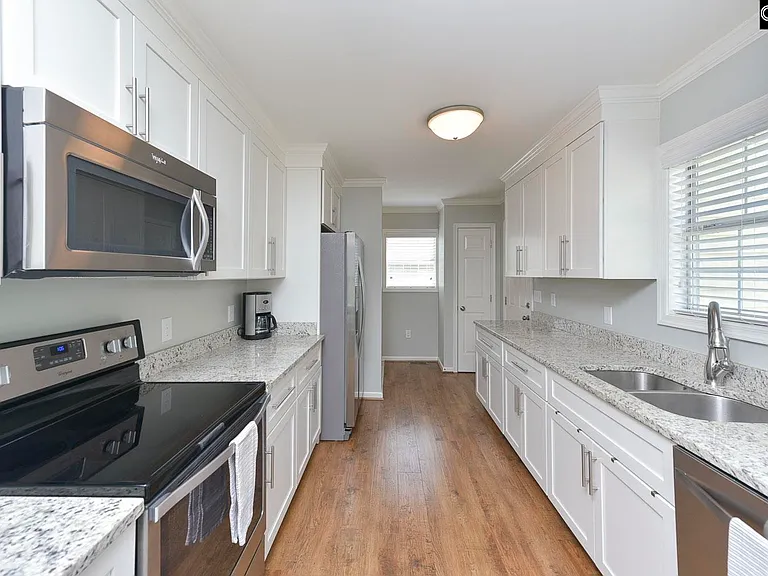 2823 Gadsden St — Photo 5