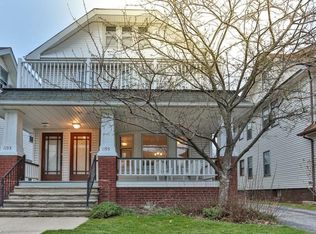 1193 Brockley Ave, Lakewood, OH 44107