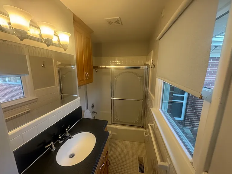 1611 Kennedy Ave — Photo 15