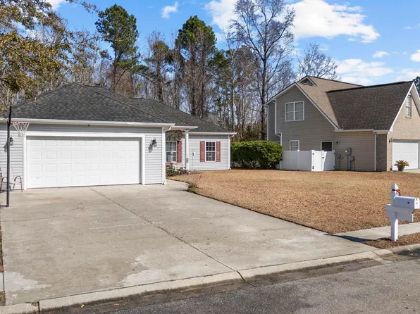 109 Jessica Lakes Dr., Conway, SC 29526