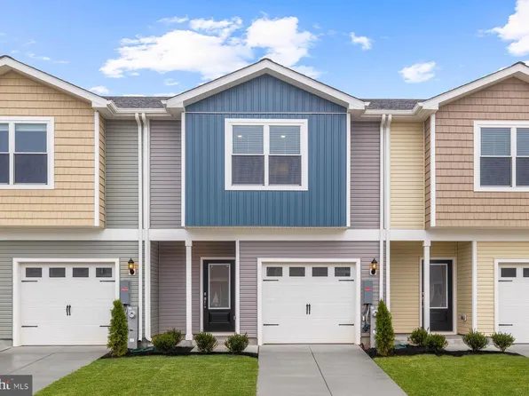 8151 Bartholomew Ct, Baltimore, MD 21206