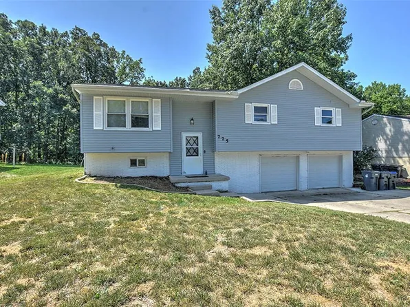 775 S Whitetail Cir, Mt Zion, IL 62549