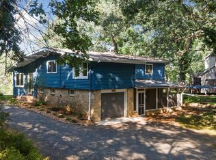 725 Birchwood Ave, White Bear Lake, MN 55110