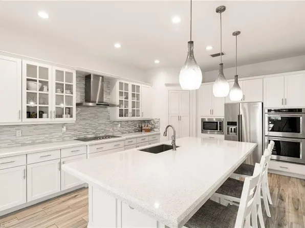 9344 Glenforest DR, NAPLES, FL 34120