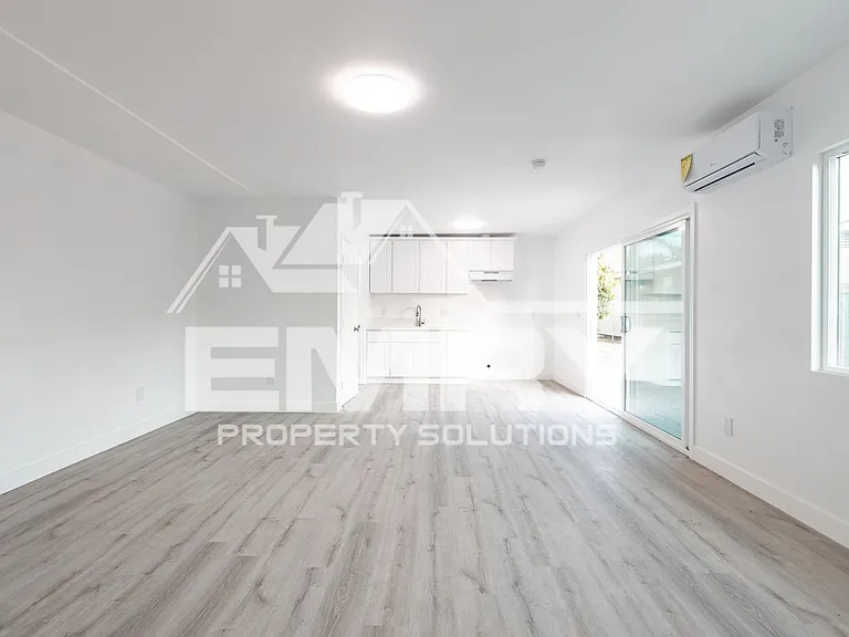 6221 Fishburn Ave — Photo 11