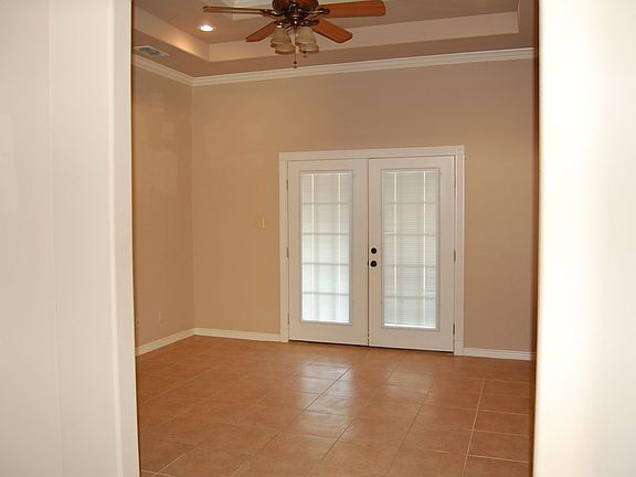 4th image of 1403 Monticello Ave
