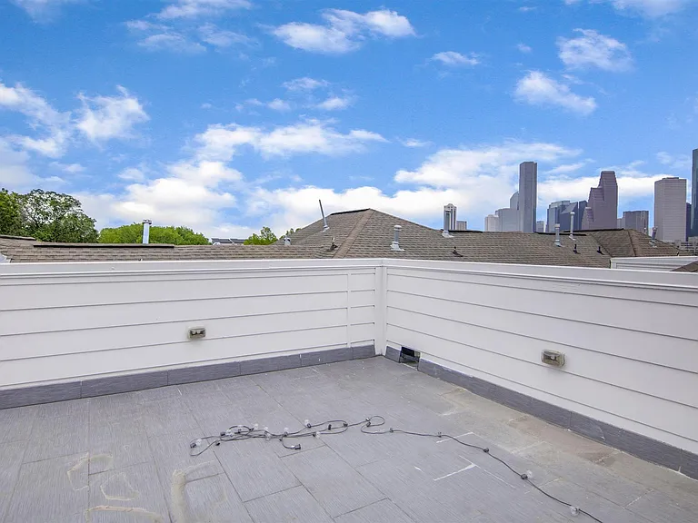 1508 Johnson St — Photo 26