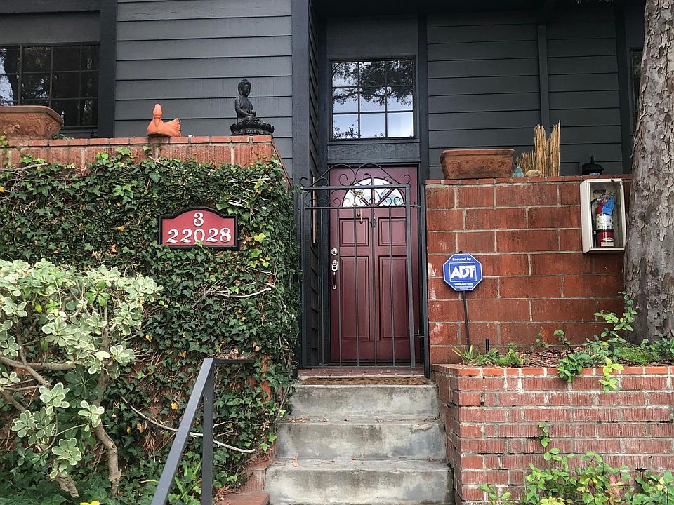 1st image of 22028 Collins St