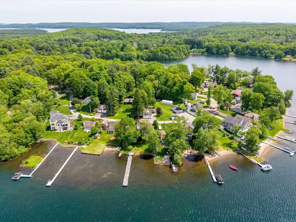 51 Lake Shore Dr, Sterling, MA 01564