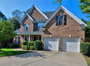 19002 Hampton Woods Ct, Cornelius, NC 28031