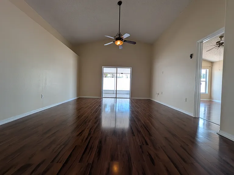 12406 Beacontree Way — Photo 3