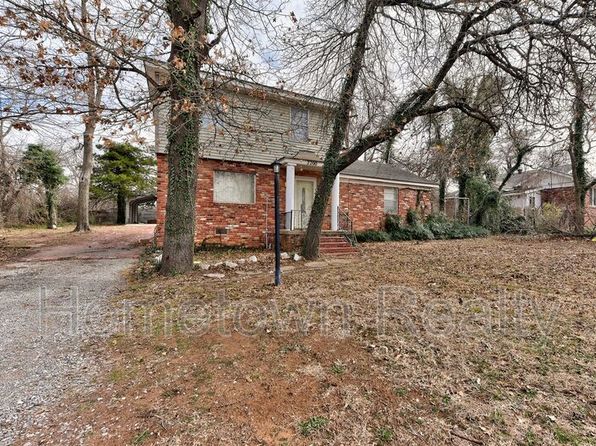 2200 N Saint Luke Ave