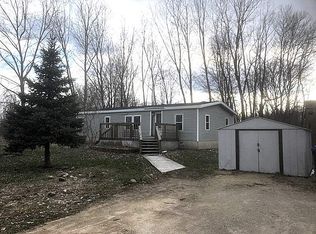 W7693 Elm St, Shiocton, WI 54170