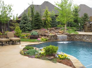 4100 Folcroft Rd, Edmond, OK 73013