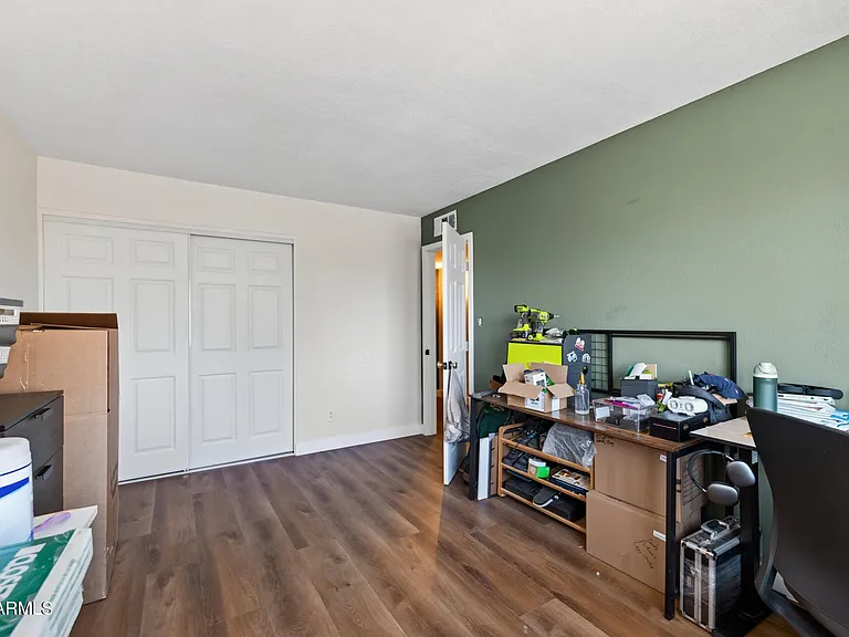 5430 W Culver St — Photo 8