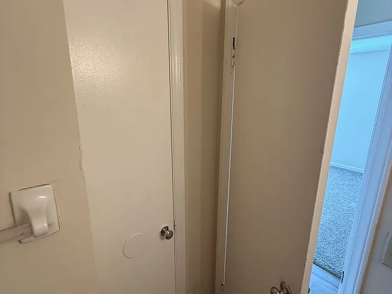 904 Verdant Dr — Photo 8