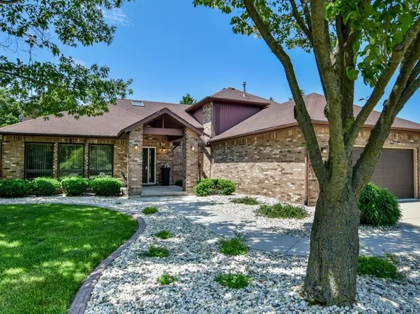 1432 Country Club LANE, Watertown, WI 53098