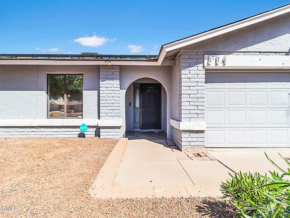 3rd image of 864 W MESQUITE Street