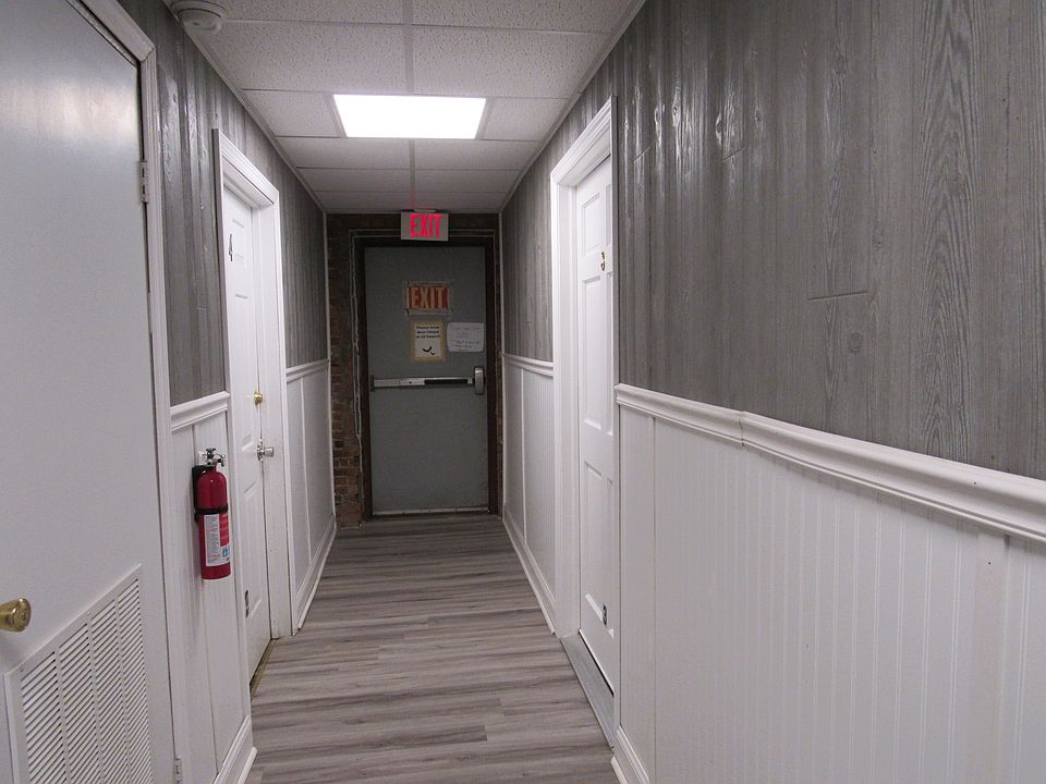 2nd Floor Hallway to Apartment