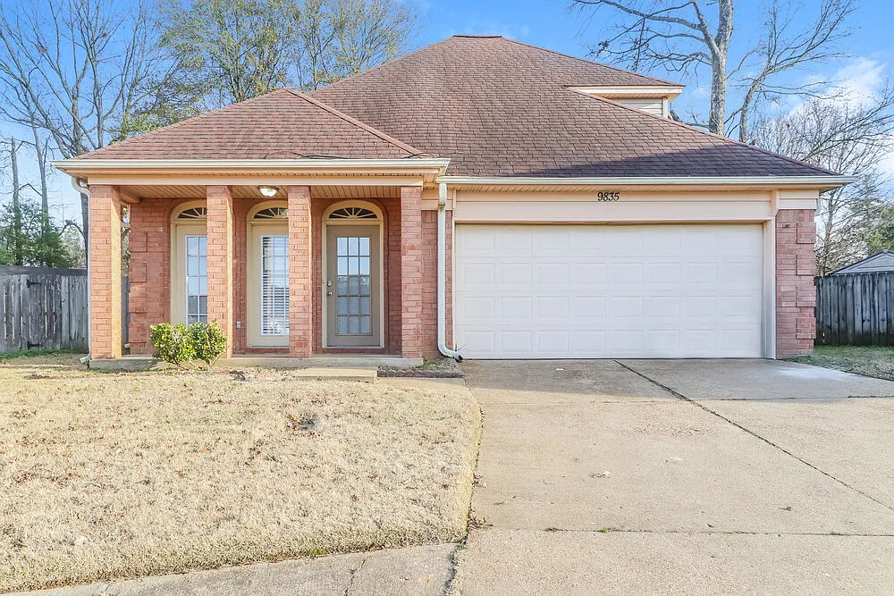 3 bed, 2.5 bath, 1700 sqft, $2,550 — Photo 1
