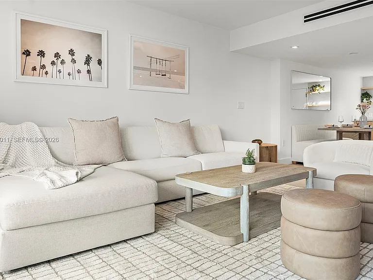 2301 Collins Ave #630 — Photo 15