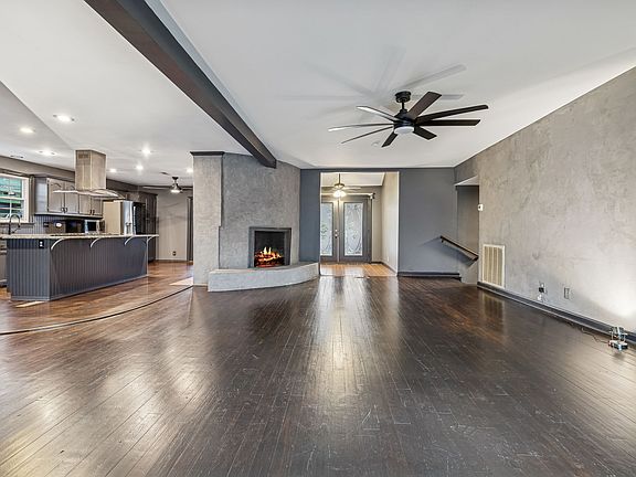 5th image of 1225 Sunnymeade Dr
